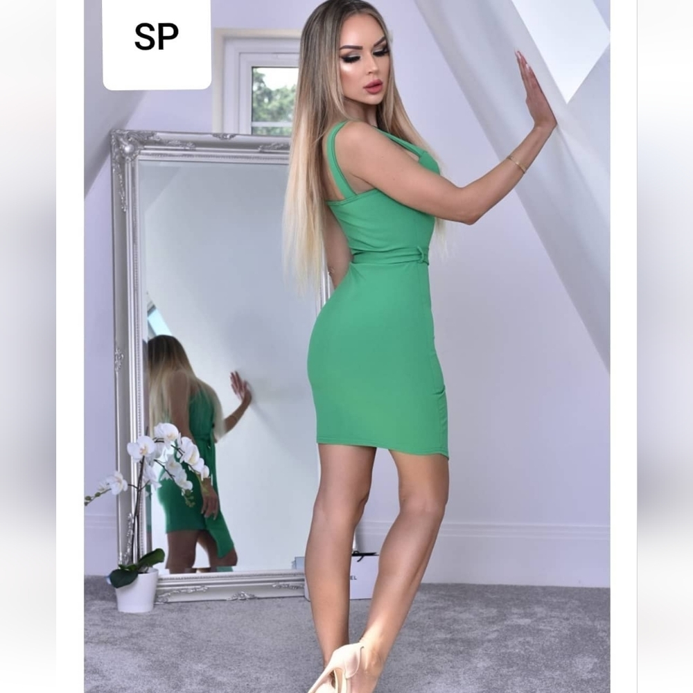 NWT Spring Dress - Picture 2 of 2